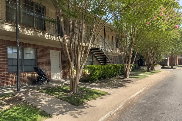 Fort Worth rental inventory example 1
