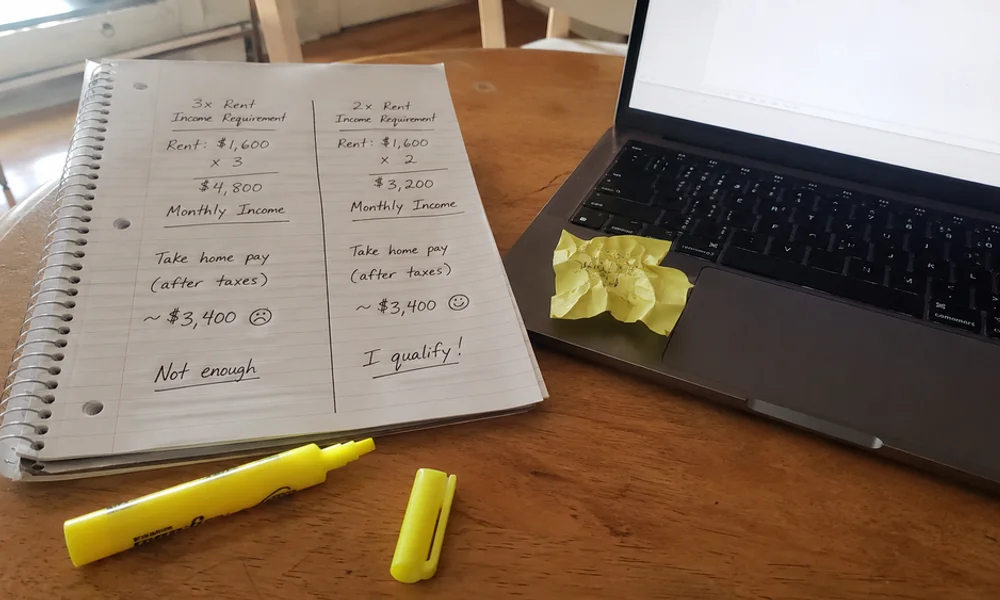 Notepad comparing 3x and 2x rent-to-income requirements for Fort Worth apartment leasing